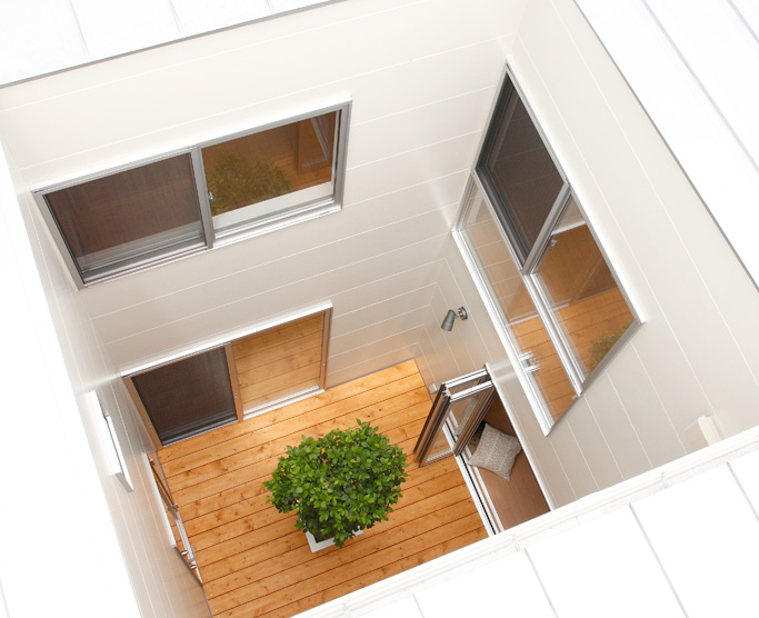 ZERO-CUBE 回KAI 中庭イメージ